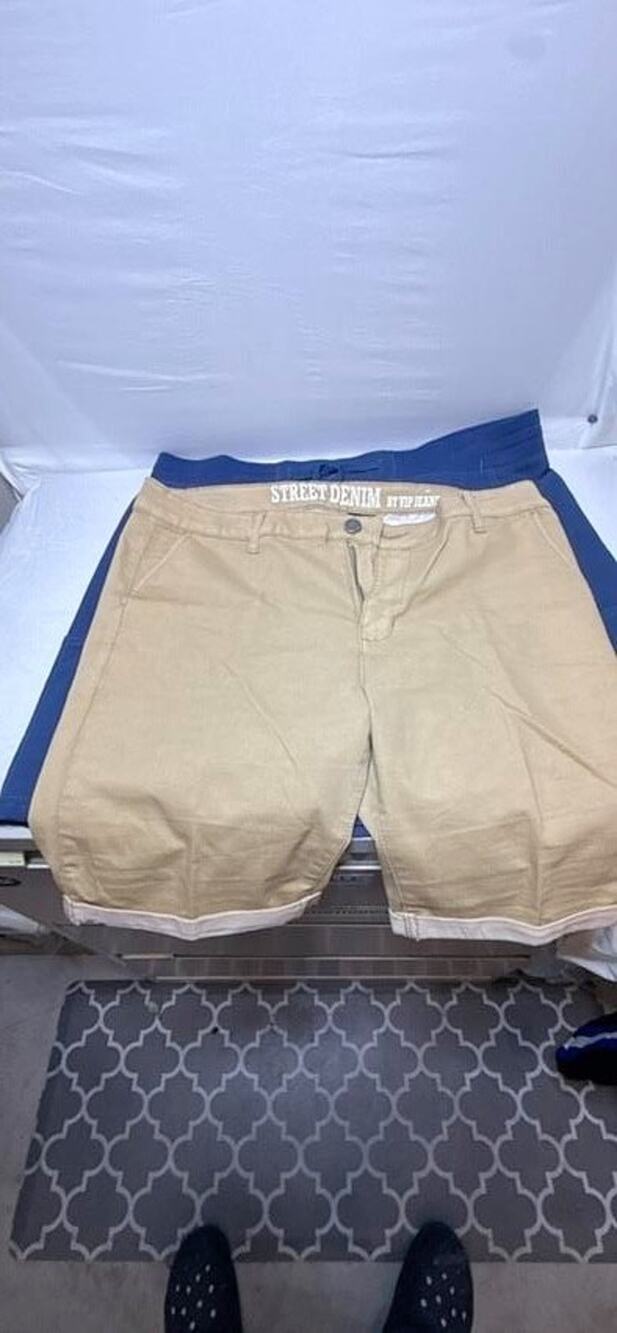 RIDERS BY LEE SKORT & STREET DENIM BY VIP JEANS CARGO SHORTS Womens Lot 2pc 18W